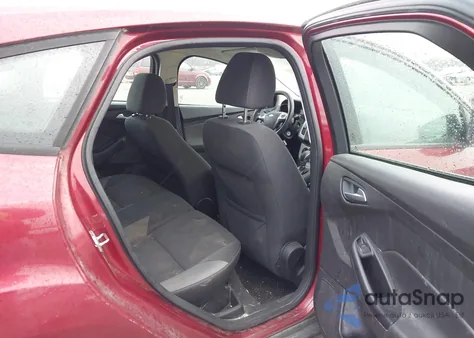 2013 Ford Focus Se из США, поврежденный, VIN 1FADP3K21DL122647